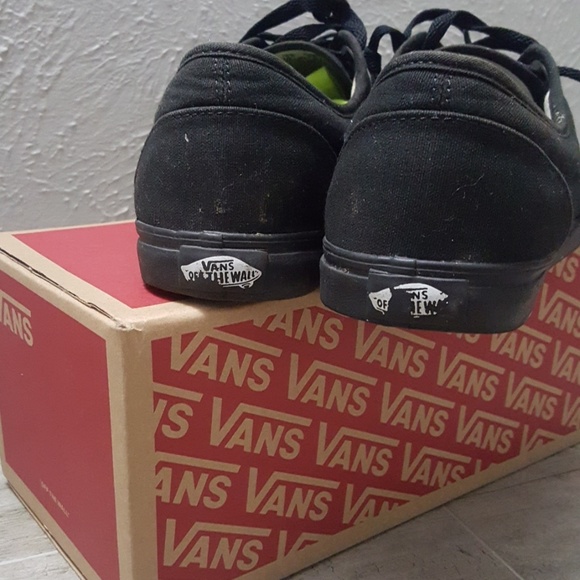 vans authentic black dope